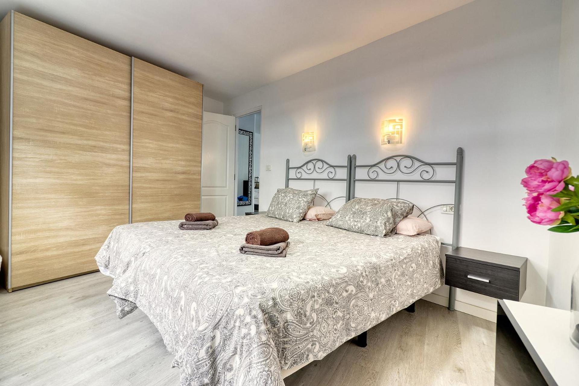 Central Modern Apartment With Private Parking & Ocean View & Coffee Corner Icod De Los Vinos Exterior photo